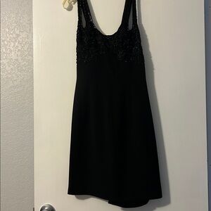 Elegant Black Sleeveless Dress